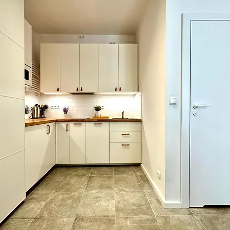 Rustic Old Town Apartman *