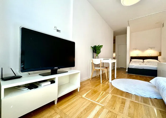 Rustic Old Town Apartman